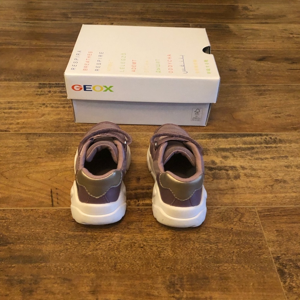 Geox Baby Toddler Girl Ciufciuf Shoes Sneakers, Dark Pink Gold, US 7, EU 23 - Picture 9 of 12